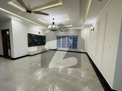 1 KANAL BRAND NEW HOUSE FOR RENT IN PHASE 7 DHA Phase 7 Block Q