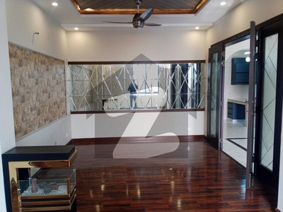 10 Marla Brand Lower Portion For Rent In DHA Phase Air Avenue Phase 8 DHA Phase 8 Block T