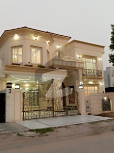 1 Kanal Designer House For Sale Sector C Bahria Enclave Sector C