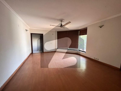 1 Kanal Hot Location House Available For Rent Gulberg