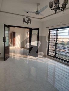 1 Kanal House For Rent Bahria Town Phase 8