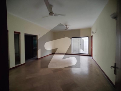 1 Kanal Independent House Available For Rent In Model Town Only Office Model Town