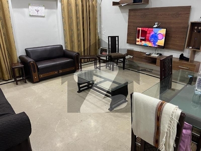 1 KANAL LOWER PORTION AVAILABLE FOR RENT IN DHA PHASE 6 DHA Phase 6