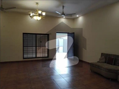 1 Kanal Lower Portion For Rent For Family And Silent Office (Call Center + Software House) Model Town