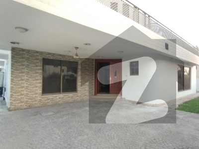 1 Kanal Nice House For Rent In Bahria Town Phase 1 Bahria Town Phase 1