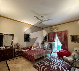 1 Kanal Portion For Rent In PCHS Near Dha Lahore. Punjab Coop Housing Society