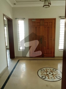 1 Kanal Upper portion available for rent DHA Phase 6 Block B