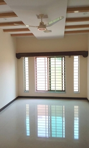 1 Kanal Upper Portion for Rent in Lahore Phase-5 Block G