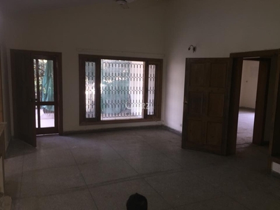 1 Kanal Upper Portion for Rent in Lahore Phase-5 Block G