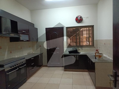 10 Marla 3 Bed Old Design Well Maintained Apartment For Rent In Askari 11 Askari 11 Sector B Apartments