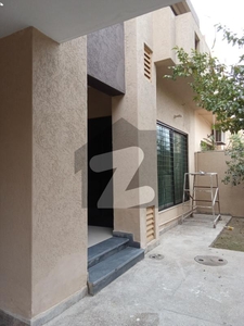10 MARLA 3 BEDROOM BEAUTIFUL HOUSE AVAILABLE FOR RENT Askari 11 Sector A