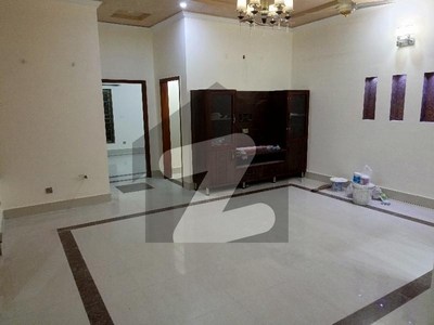 10 Marla Almost Brand New Ground Floor Portion Available For Rent In Pia Society Near Shaukat Khanam Hospital Johar Town Phase 2