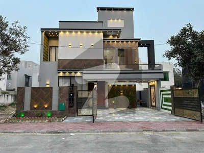 10 Marla Brand New House For Rent At Hot Location Original Picture Attached Bahria Town Overseas B