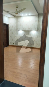 10 MARLA EXCELLENT LIKE A NEW CONDITION GOOD FULL HOUSE FOR RENT IN TULIP BLOCK BAHRIA TOWN LAHORE Bahria Town Tulip Block