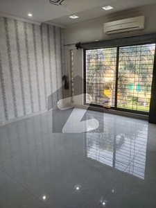 10 MARLA FULL HOUSE AVAILABLE FOR RENT IN DHA PHASE 5 DHA Phase 5