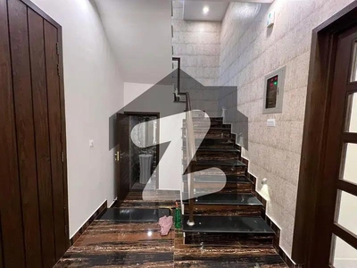 10 Marla Full House available for rent in Sector A Bahria Town lahore Bahria Town Sector A