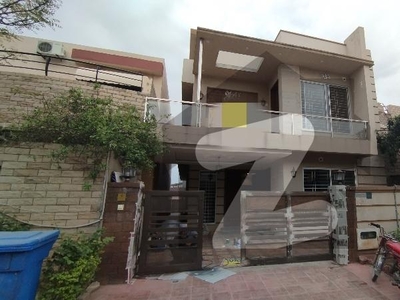 10 Marla Full House For Rent Near Park In Bahria Town Phase 3 Bahria Town Phase 2