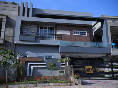 10 Marla Fully Furnished Ground Portion In Bahria Town Phase 8, Sector F1, Rawalpindi