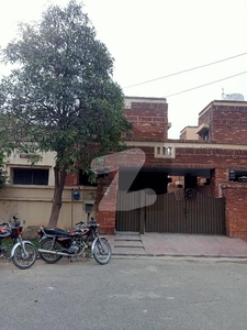 10 Marla House Facing Park Good Location For Rent In Punjab Government Servant Housing Scheme Mohlanwal Lahore Punjab Government Servant Housing Foundation
