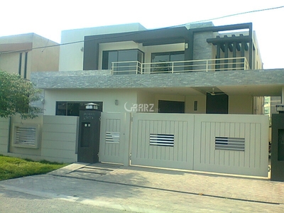 10 Marla House for Rent in Lahore Phase-1 Block G