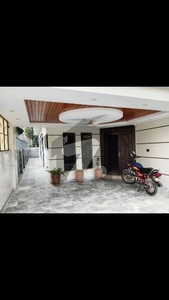 10 Marla House For Rent In Sector B Phase 8 Bahria Town Rawalpindi Bahria Town Phase 8 Block B