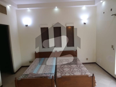 10 Marla Upper Portion Available For Rent In Dha In Dha Phase 5 DHA Phase 5