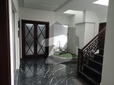 10 Marla Upper Portion Available For Rent In DHA Phase 3 DHA Phase 3