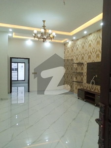 10 Marla Upper Portion Available For Rent in Lake City Lake City Sector M-2A