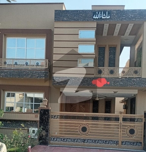 10 Marla Upper Portion For Rent In Bahria Town Phase 4 Islamabad Bahria Town Phase 4
