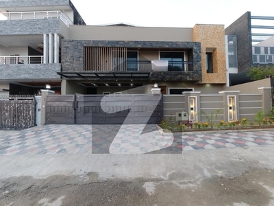 12 Marla House For Sale In G-15/1 Islamabad G-15/1