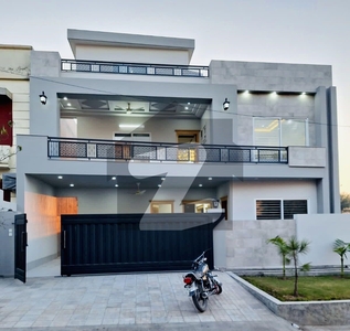 12 Marla Luxury House For Sale In G-13 G-13