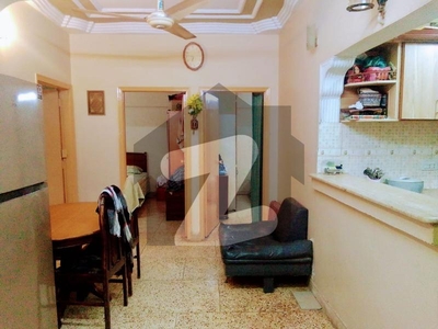 1400 sq ft Well Maintain luxury flat for Sale 3 bed dd habib terrace Block N North Nazimabad Block N