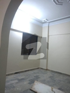 1ST FLOOR FLAT 2 BED DRAWING LOUNGE FOR SALE Gulshan-e-Iqbal Block 13/D-2