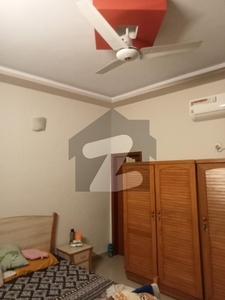 2 Bed DD With Lifts Near Bin Hashim Market Urgent For Sale (Invister Rate) Flat For Sale Gulistan-e-Jauhar Block 7