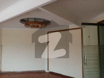 2 KANAL COMMERCIAL USE HOUSE FOR RENT MAIN GULBERG LAHORE Gulberg 1