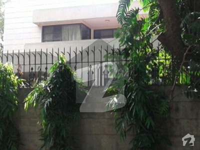2 KANAL OFFICE USE HOUSE FOR RENT IS MAIN GULBERG AND GARDEN TOWN LAHORE Garden Town Main Boulevard