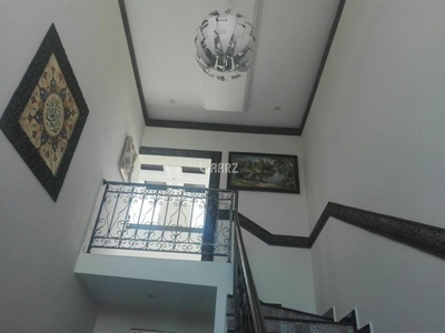 2200 Square Feet Apartment for Rent in Lahore Gulberg