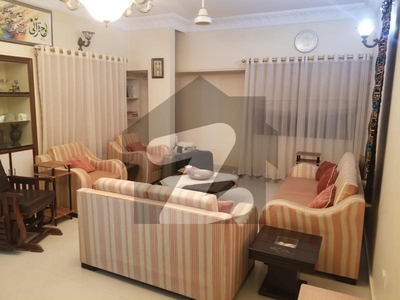 3 Bed DD Flat Available For Sale PECHS Block 2