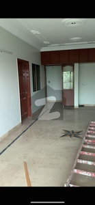 3 Bed Full Floor For Rent Nishat Commercial Area