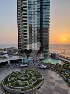3 Bedroom Full Furnished Apartment Available for Rent: Sea Facing Emaar Pearl Towers
