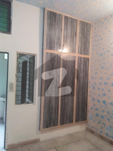 3.5 Marla Lower Portion For Rent Chips Flooring Wood Wark 2 Rooms Kitchen Bath Sapreet Gate Ali Colony