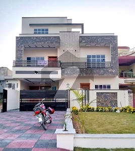 35*70 Brand New Luxury House With Extra Land For Sale G-13
