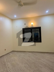 3Bed DD Portion Available For Rent in Gulshan-E-Iqbal Gulshan-e-Iqbal Block 13/D-1