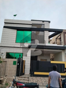 4 BEDS 8 MARLA BRAND NEW HOUSE FOR RENT LOCATED BAHRIA ORCHARD LAHORE Bahria Orchard