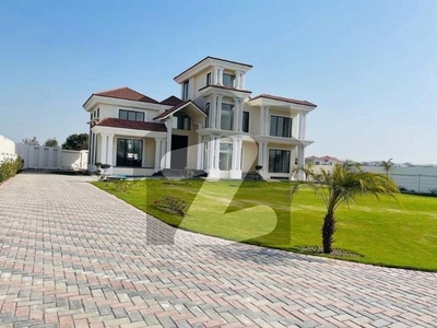 4 kanal farm house for rent at bedia road Bedian Road