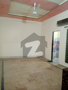 4.5 Marla 1 Bed Lower Portion For Rent In Psic Society Near Lums Dha Lhr Punjab Small Industries Colony