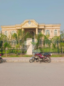 5 Kanal Luxury Foam House Available For Sale In Gulberg Green Islamabad Gulberg Greens