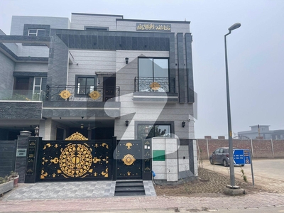 5 Marla House Available For Rent At Ideal Location Bahria Town