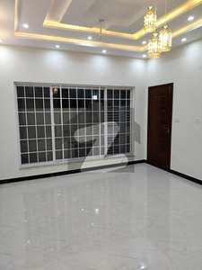 5 Marla House Is Available For Rent In Ali Block Sector B Bahria Town Bahria Town Ali Block
