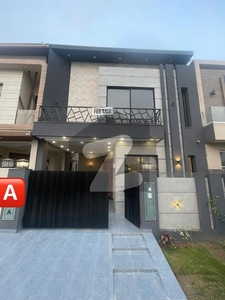 5 Marla Luxury Designer House Available For Rent DHA 9 Town